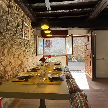 Casona El Mirador De *