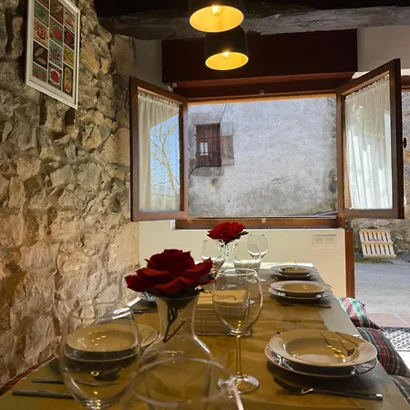 Holiday home Casona El Mirador De *